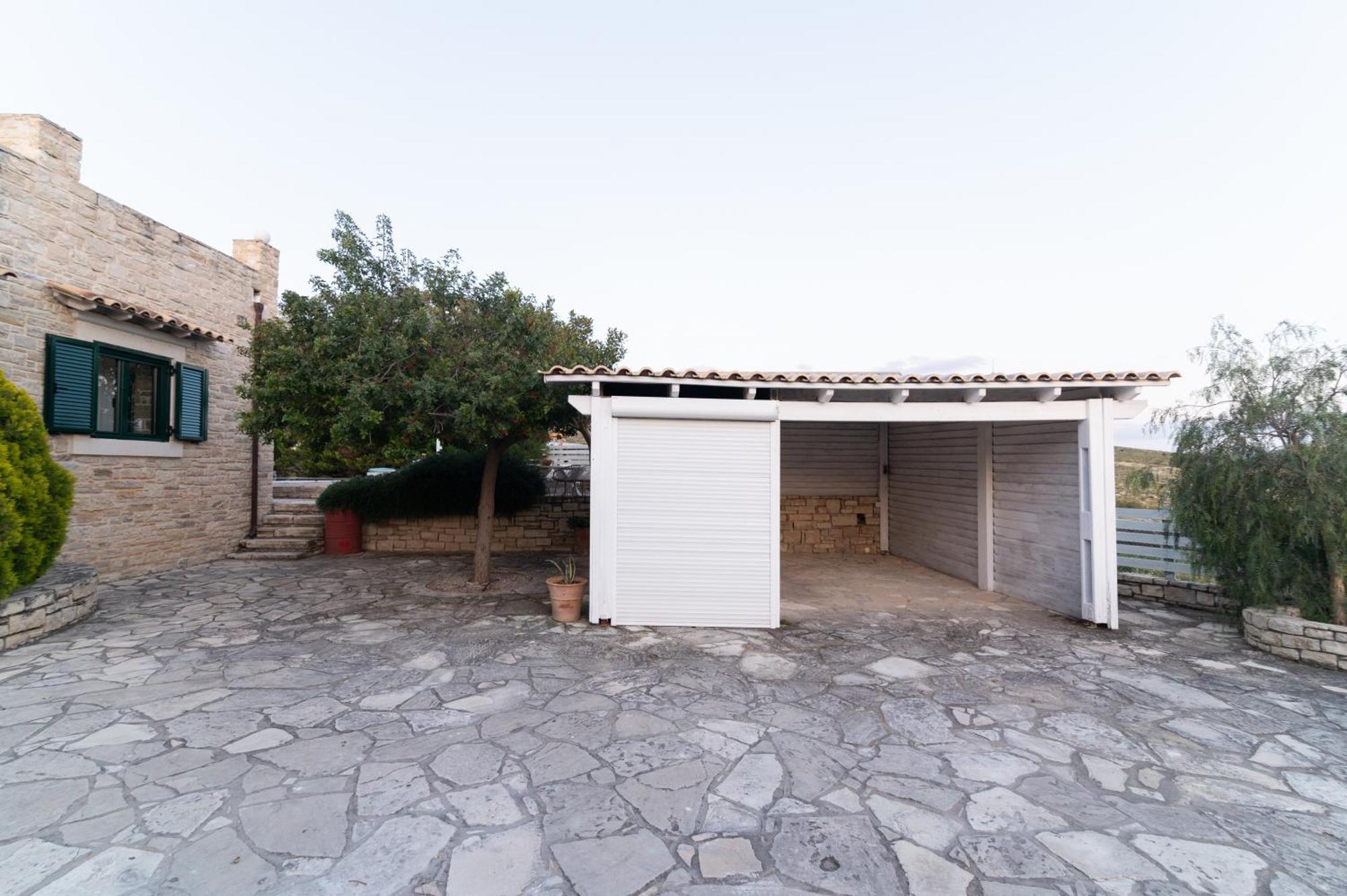 Carob Villa Moirai Exterior photo